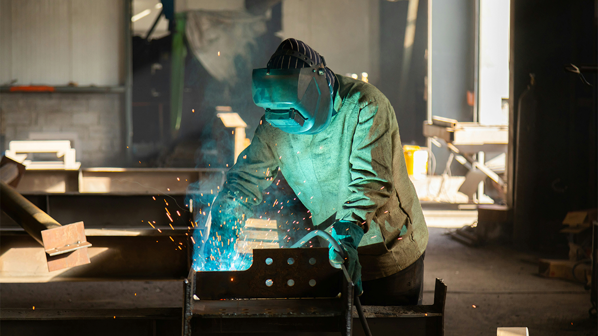 IoT sensors in metal beam production